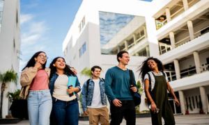 Charlas motivacionales sobre vocación para estudiantes de 10 y 11